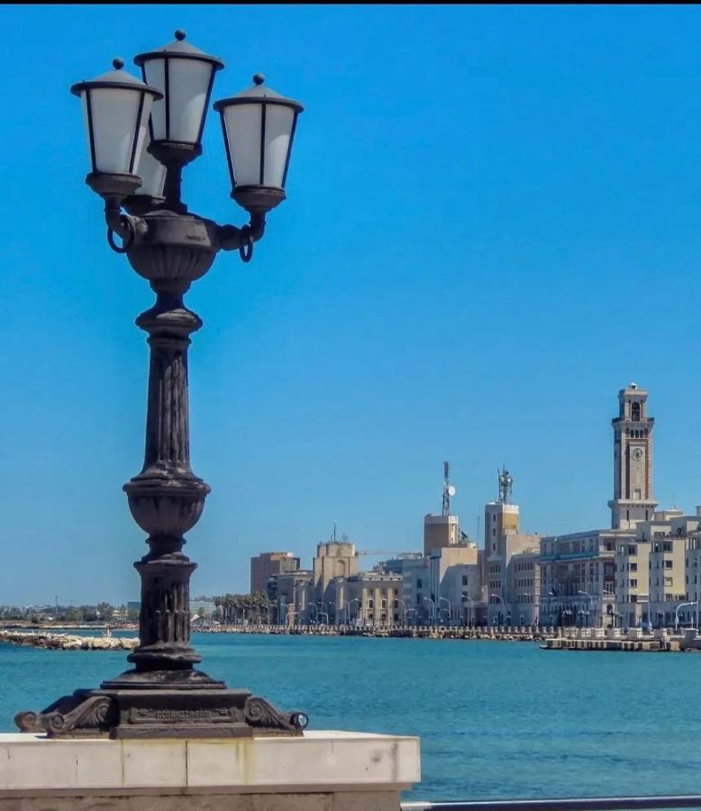 Annamaria - Central Station Charming Accommodation Bari Exteriér fotografie